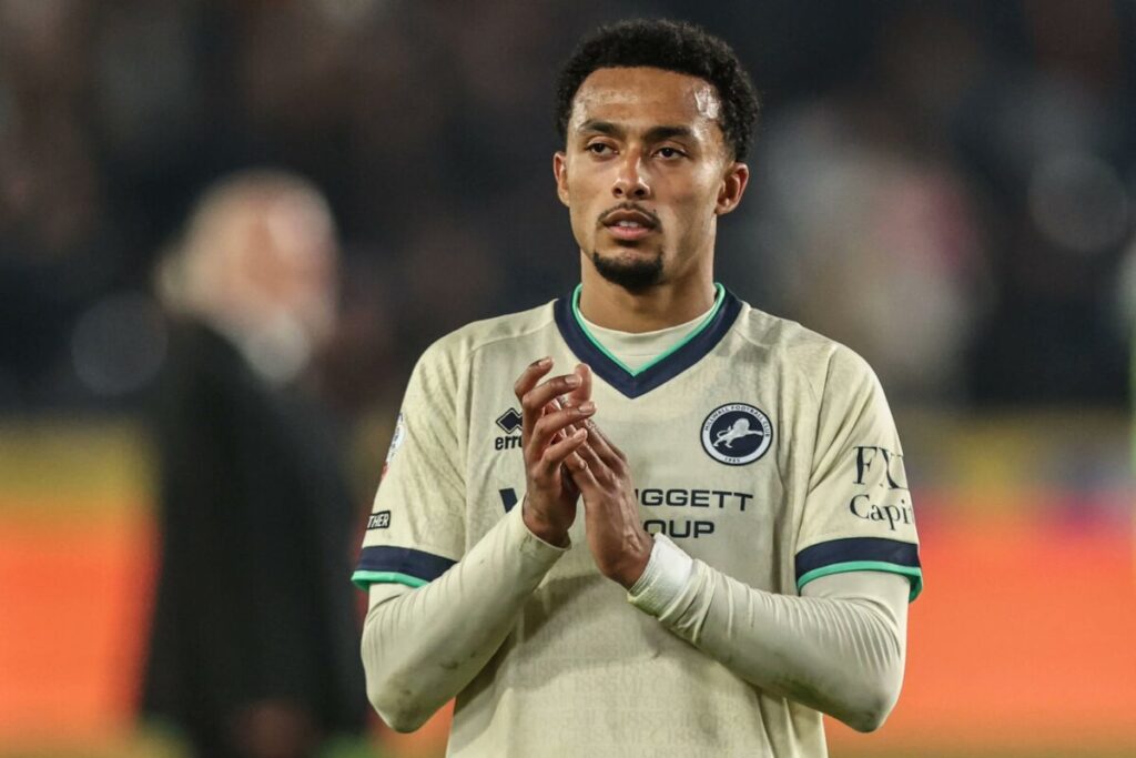 Fulham In Talks To Hand Calvin Bassey New Long-Term Deal